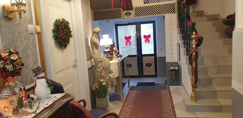 Vansvel Royal Boutique Apartment 2 Belgrado Esterno foto